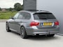 BMW 3-Serie Touring 318i Luxury Line - Pano - Xenon -