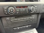 BMW 3-Serie Touring 318i Luxury Line - Pano - Xenon -