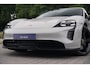 Porsche Taycan 4S Performance Plus 84 kWh | Krijt | Keramisch |€ 181.000 Np | 1 Eig | Org NL NAP | SportDesign | Achterasbesturing | Olea | SportChrono | Carbon | Warmtepomp | BOSE | Dealer Onderhouden