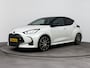 Toyota Yaris 1.5 Hybrid GR Sport Bi-tone Pearl White / Zwart dak | Apple carplay | Android Auto | All Season banden |