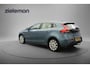 Volvo V40 1.6 D2 Momentum - Navi, Cruise, Clima, Trekhaak