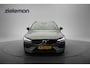 Volvo V60 2.0 B3 Momentum Advantage Automaat - Carplay, Camera, Stoelverw.