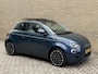 Fiat 500e La Prima 42 kWh 118pk | Panoramadak | Leder | Navigatie | Camera | Apple CarPlay | Stoelverwarming | Keyless | DAB | Full-LED | Adaptieve cruise | Lane assist | Volledig onderhouden