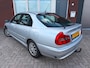 Mitsubishi Carisma 1.6 Platinum Edition / LPG G3 / Airco / AUT / Riem v.v.