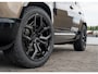 Land Rover Defender 110 P300e 110 X-Dynamic HSE | Full Options | Urban WX-2R | Incl. Winterbanden | Gondwana Stone | 6-persoons! |