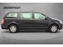 Chrysler Grand Voyager 3.8 V6 LX 6 Persoons Automaat - Clima, Cruise, Trekhaak