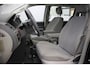 Chrysler Grand Voyager 3.8 V6 LX 6 Persoons Automaat - Clima, Cruise, Trekhaak