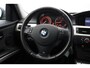 BMW 3-Serie Touring 318i Business Line Sport - Cruise, Clima, Trekhaak, NAP