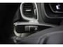 Volvo V40 1.6 T3 Kinetic - Navi, Camera, Clima, Cruise, Trekhaak