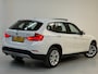 BMW X1 SDrive18i PANO TREKHAAK NAVI LEDER 4 Niuewe Banden