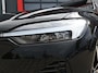 Volvo XC60 2.0 T6 R-Design AWD 398PK Long Range | Pano | Orrefors | 360 | Harmon Kardon | Keyless | ACC | Stoelverwarming voor+achter | Memory | Leder | Carplay | Trekhaak | Stuurwielverwarming | Digital Dash | Full Black | 21'' | Ambient | Led