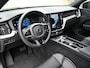 Volvo XC60 2.0 T6 R-Design AWD 398PK Long Range | Pano | Orrefors | 360 | Harmon Kardon | Keyless | ACC | Stoelverwarming voor+achter | Memory | Leder | Carplay | Trekhaak | Stuurwielverwarming | Digital Dash | Full Black | 21'' | Ambient | Led