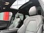 Volvo XC60 2.0 T6 R-Design AWD 398PK Long Range | Pano | Orrefors | 360 | Harmon Kardon | Keyless | ACC | Stoelverwarming voor+achter | Memory | Leder | Carplay | Trekhaak | Stuurwielverwarming | Digital Dash | Full Black | 21'' | Ambient | Led