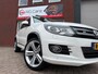 Volkswagen Tiguan 1.4 TSI Sport&Style R-Line / Pano / Leder / Navi / PDC / LED / 19 inch