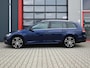 Volkswagen Golf Variant 1.5 TSI Highline Business R-Line | Alcantara | Adaptive Cruise | Navi | Massage | Carplay / Android | Trekhaak | Led | Nieuwe Distrubitieriem | 18'' Bridgestone | PDC | Draadloos opladen