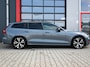 Volvo V60 2.0 T6 AWD Long Range 398PK R Design Thunder Grey | Pano | Trekhaak | Leder | Memory | Matrix Led | Stoel & Stuurwielverwarming | Camera | PDC | Digital Dash | Dodehoek Detectie | Adaptive Cruise | Keyless | Lane Assist | Carplay
