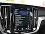 Volvo V60 2.0 T6 AWD Long Range 398PK R Design Thunder Grey | Pano | Trekhaak | Leder | Memory | Matrix Led | Stoel & Stuurwielverwarming | Camera | PDC | Digital Dash | Dodehoek Detectie | Adaptive Cruise | Keyless | Lane Assist | Carplay