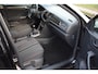 Volkswagen T-Roc 1.5 TSI Sport 150 PK ADAP CRUISE/CARPLAY/CAMERA/AIRCO-ECC/PDC V+A/TREKH/6 BAK/LMW 17 INCH/STOEL+STUUR VERW/USB