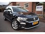 Volkswagen T-Roc 1.5 TSI Sport 150 PK ADAP CRUISE/CARPLAY/CAMERA/AIRCO-ECC/PDC V+A/TREKH/6 BAK/LMW 17 INCH/STOEL+STUUR VERW/USB
