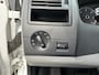 Volkswagen Transporter Kombi 2.0 TDI L1H1 Airco Cruise control Parkeersensoren voor en achter Trekhaak 2500kg Trekgewicht Euro 5 Ex overheid 1e eigenaar Dealer onderhouden