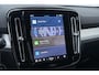 Volvo XC40 2.0 B3 Plus Black Edition | ACC | Trekhaak | 360° Camera | Harman/Kardon | Keyless | Stoel+Stuurverwarming | 20 inch