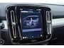 Volvo XC40 2.0 B3 Plus Black Edition | ACC | Trekhaak | 360° Camera | Harman/Kardon | Keyless | Stoel+Stuurverwarming | 20 inch