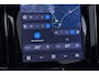 Volvo XC60 T6 Plug-in hybrid Plus Dark | ACC | Trekhaak | Panoramadak | Camera | Stoel+Stuurverwarming | Memory | Getint Glas
