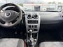 Dacia Sandero 1.2 Lauréate, airco, lichtmetalen velgen, mistlampen.