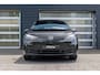 Volkswagen ID.3 150pk Pure 45 kWh | SoH 93% | 19" Velgen | Stoel-& Stuurverwarming | CarPlay