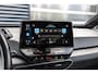 Volkswagen ID.3 150pk Pure 45 kWh | SoH 93% | 19" Velgen | Stoel-& Stuurverwarming | CarPlay