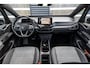 Volkswagen ID.3 150pk Pure 45 kWh | SoH 93% | 19" Velgen | Stoel-& Stuurverwarming | CarPlay