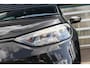 Volkswagen ID.3 150pk Pure 45 kWh | SoH 93% | 19" Velgen | Stoel-& Stuurverwarming | CarPlay