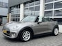 MINI Cooper Cabrio 1.5 Salt Airco Cruise control Stoelverwarming Stuurwiel multifunctioneel Telefoonverbinding Navigatiesysteem 4-Persoons