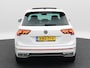 Volkswagen Tiguan 1.4 TSi 245 Pk eHybrid R-Line Business+ | Stoelverwarming | Panoramadak | Adaptive Cruise | IQ Light | 360 Camera | CarPlay | 19 Inch | 53.647 Km !!