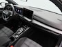 Volkswagen Golf 1.5 eHybrid GTE 272 Pk Automaat | Trekhaak | Stoelverwarming | Adaptive Cruise | Camera |  IQ Light | Panoramadak | 18 Inch | 22.129 Km !!