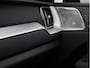 Volvo XC60 2.0 T8 Plug-in hybrid AWD Ultra Black Edition Exec | Achterbank verwarmd | Achteruitrijcamera | Alarmsysteem
