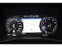 Volvo XC40 T2 129PK Automaat R-Design / Navigatie / Parkeersensoren / Adaptieve Cruise control / R-Design leder-Nubuck bekl. / Dodehoeksensor / Extra getint glas / All season banden