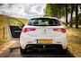 Alfa Romeo Giulietta 1.4 T Distinctive | PDC | Trekhaak