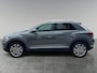 Volkswagen T-Roc 1.5 150pk TSI Sport Navigatiefunctie 'Discover Media' | Velgen 'Montego Bay', 18 inch | Parkeersensoren