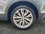 Volkswagen T-Roc 1.5 150pk TSI Sport Navigatiefunctie 'Discover Media' | Velgen 'Montego Bay', 18 inch | Parkeersensoren