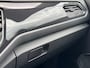 Volkswagen T-Roc 1.5 150pk TSI Sport Navigatiefunctie 'Discover Media' | Velgen 'Montego Bay', 18 inch | Parkeersensoren