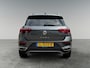 Volkswagen T-Roc 1.5 150pk TSI Sport Navigatiefunctie 'Discover Media' | Velgen 'Montego Bay', 18 inch | Parkeersensoren