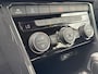 Volkswagen T-Roc 1.5 150pk TSI Sport Navigatiefunctie 'Discover Media' | Velgen 'Montego Bay', 18 inch | Parkeersensoren