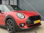 MINI Clubman 1.5 Cooper Essential, Leder, Comfort pack, Excitement pack, Stoel/stuur verwarming