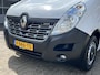 Renault Master T35 2.3 dCi Hiab Laadkraan T-CLX 013 Trekhaak 2500 kg Airco Cruise controle 2-Persoons Open laadbak Pick-up Euro 6 Verkeersbord Actiebord Pijlenbord Bakwagen P-up
