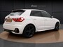 Audi A1 Sportback 25 TFSI S-line | Stoelverwarming | Parkeerhulp | Carplay | Getint Glas | 17'' | Optiek Zwart |
