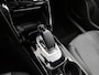 Peugeot e-2008 EV GT 50 kWh | Automaat | Climate control | Camera | Parkeersensoren | Cruise control | Apple carplay | Android auto | Lane assist | Lichtmetalen velgen |