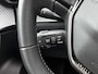 Peugeot e-2008 EV GT 50 kWh | Automaat | Climate control | Camera | Parkeersensoren | Cruise control | Apple carplay | Android auto | Lane assist | Lichtmetalen velgen |