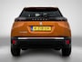 Peugeot e-2008 EV GT 50 kWh | Automaat | Climate control | Camera | Parkeersensoren | Cruise control | Apple carplay | Android auto | Lane assist | Lichtmetalen velgen |