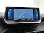 Peugeot e-2008 EV GT 50 kWh | Automaat | Climate control | Camera | Parkeersensoren | Cruise control | Apple carplay | Android auto | Lane assist | Lichtmetalen velgen |